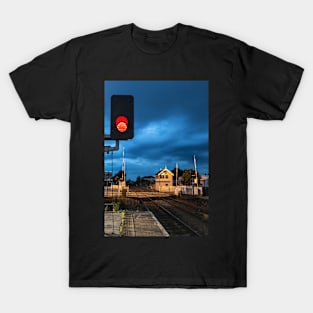 Worksop-signal box and light T-Shirt